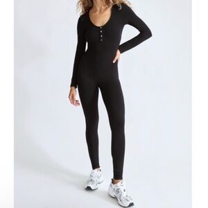 Babaton Soft Contour Black Long Sleeve Jumpsuit